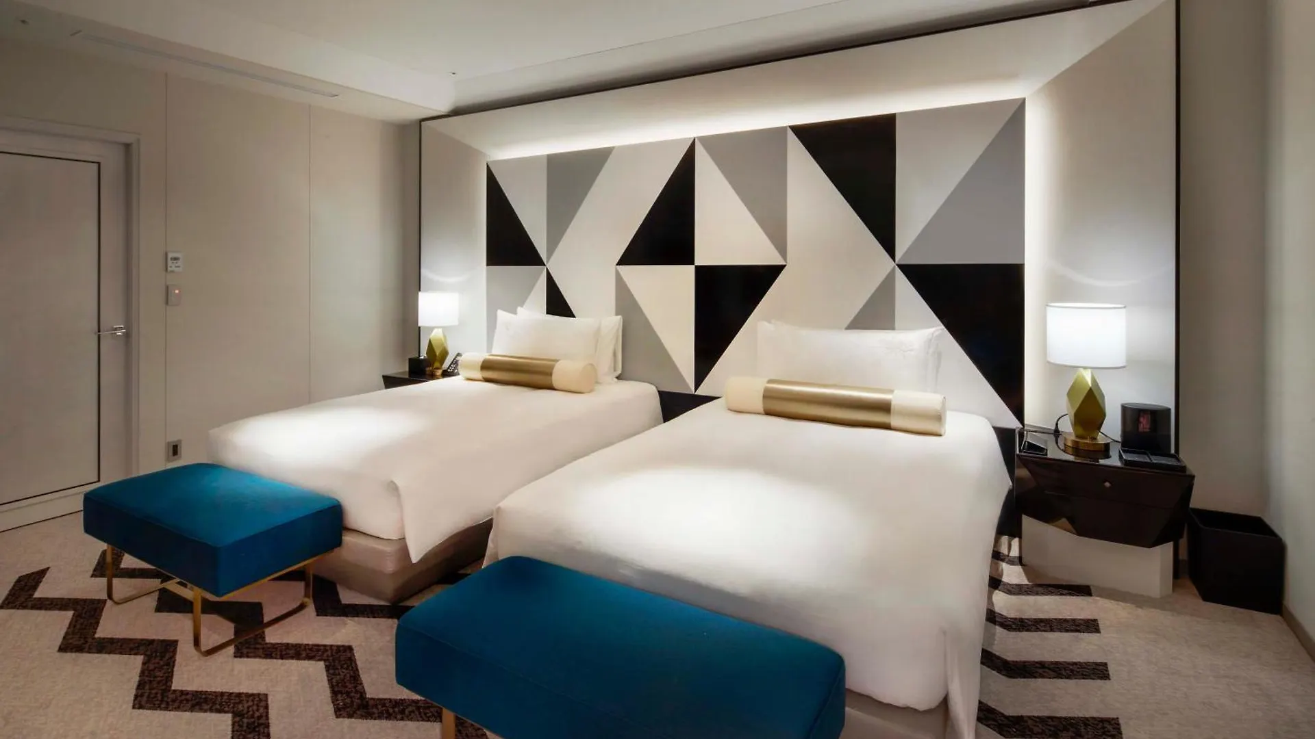 The Kahala Hotel & Resort Yokohama Γιοκοχάμα
