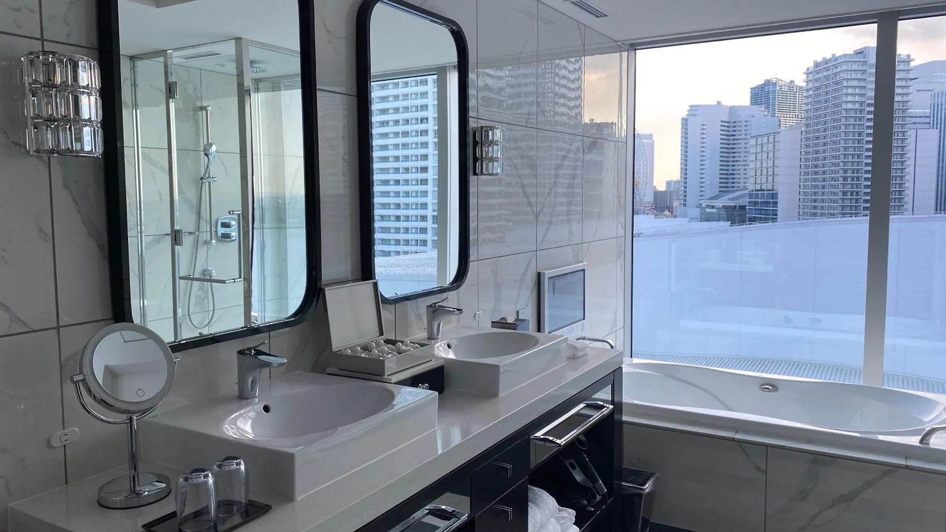 The Kahala Hotel & Resort Yokohama Γιοκοχάμα 5*,  Ιαπωνία