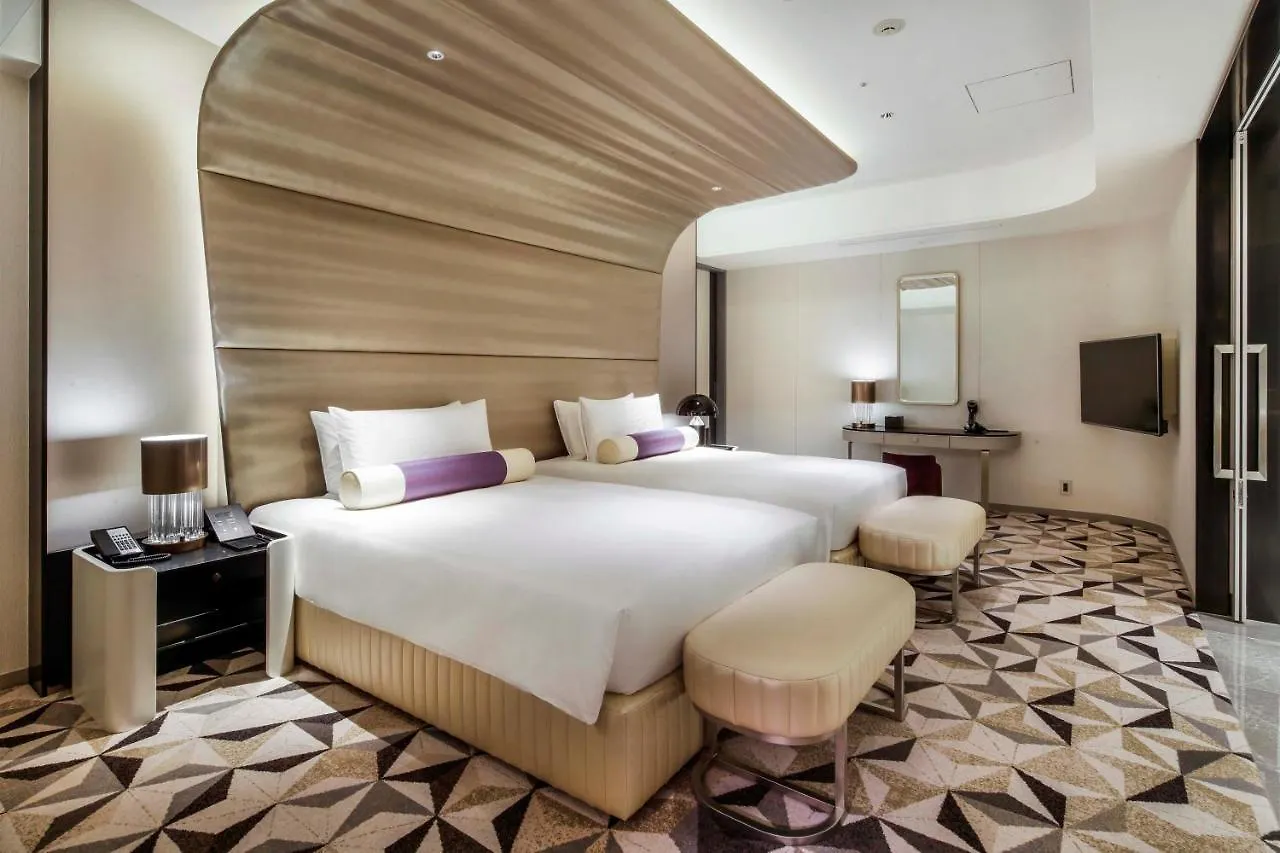 The Kahala Hotel & Resort Yokohama Yokohama  Yokohama (Kanagawa)